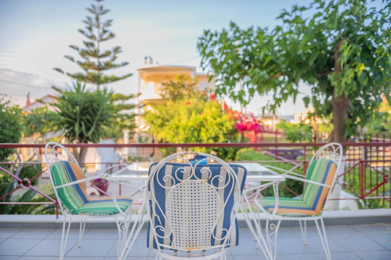 Thiseos Georgia'S Private Paradise Lechaio Dış mekan fotoğraf